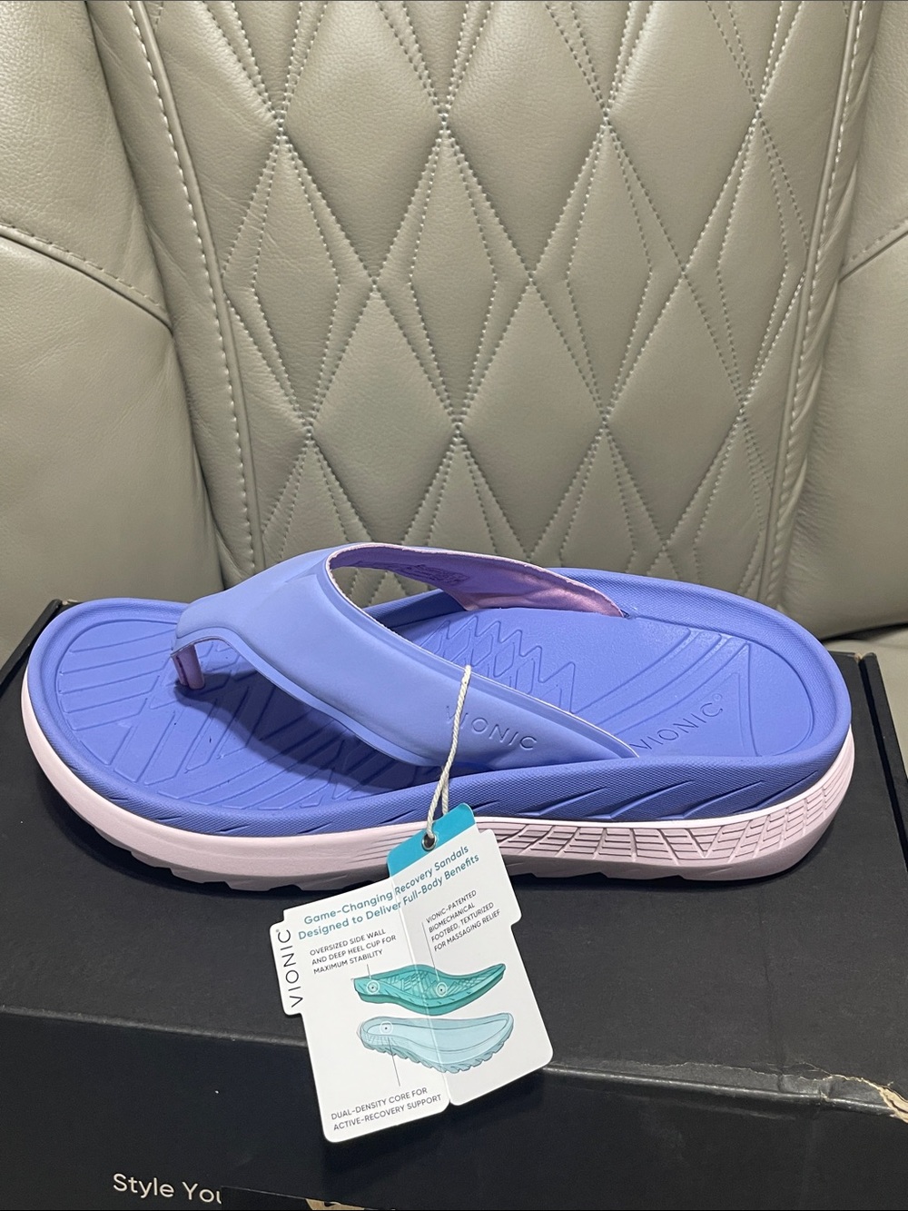 Vionic Lavender and Light Pink Platform Thong Sandals - Picture 4 of 8